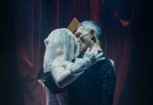 “Amleto²”: Filippo Timi chiude alla Pergola la sua tournée sold out