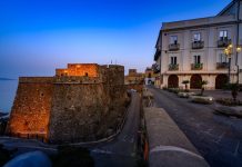 Pizzo, tra mare e memoria, un viaggio nella cultura del Sud