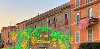 «Lo vedi, ecco Marino, la sagra c’è dell’uva!»