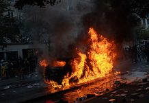 Antagonisti e maranza devastano le città: ecco chi li difende
