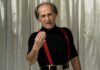 Addio a Bracardi, l’eterno bambino impunito della comicità in TV